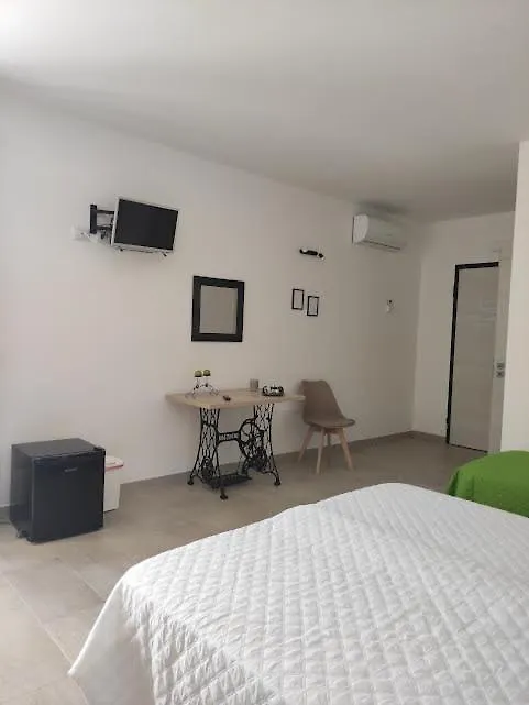 Tacco E Punta Bed&Breakfast Grisi 0*,