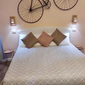 https://glam-resort-luxury-lorenzo.hotelitalianriviera.com