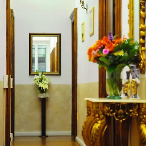 https://dulcis-in-fundo.it-romehotels.com